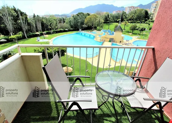 127 Jupiter Estudio. Vista Al Jardin Y La Piscina.