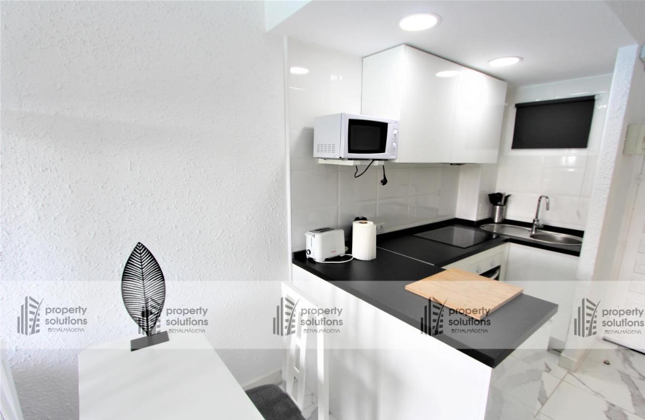 127 Jupiter Estudio. Vista Al Jardin Y La Piscina. *