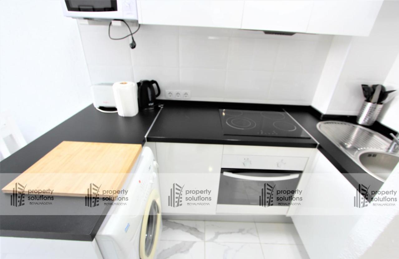 127 Jupiter Estudio. Vista Al Jardin Y La Piscina. * Benalmádena
